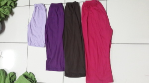 sisa potongan baju ukhti dijadikan legging dalaman dengan harga mulai RP.5000 per pc